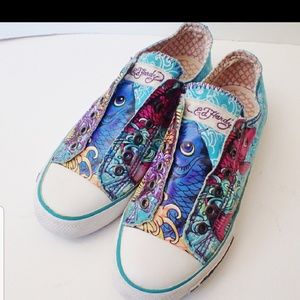 Size 8  Ed Hardy tennis shoes